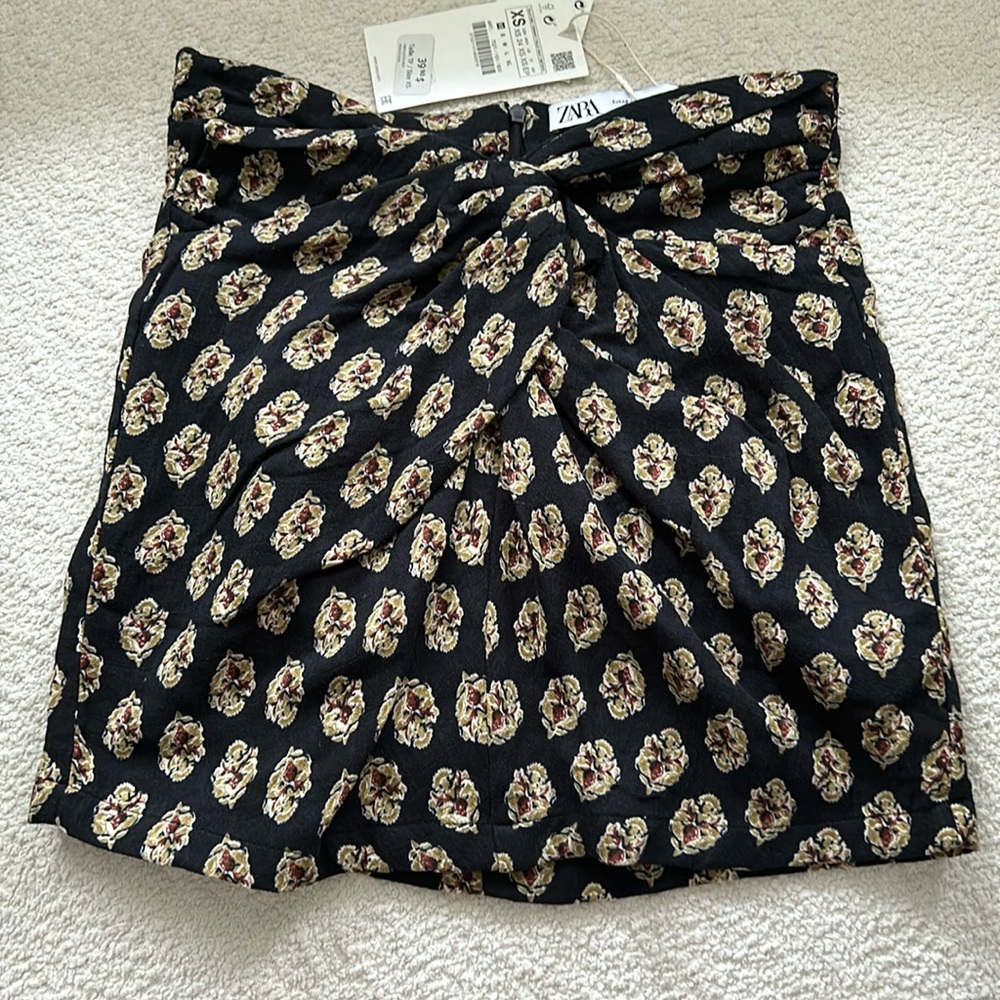 Zara mini skirt